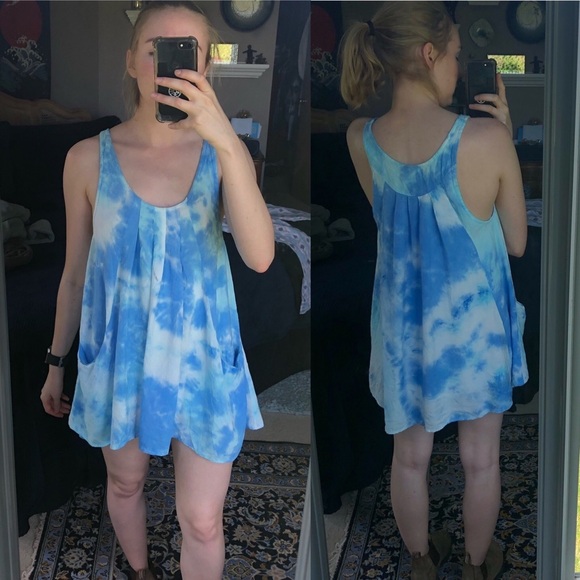 TOBI Tie Dye Mini Swing Foley Dress Small Blue - Picture 2 of 3